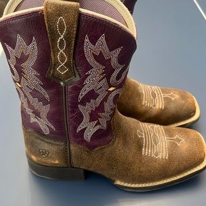 Ariat tombstone western boot